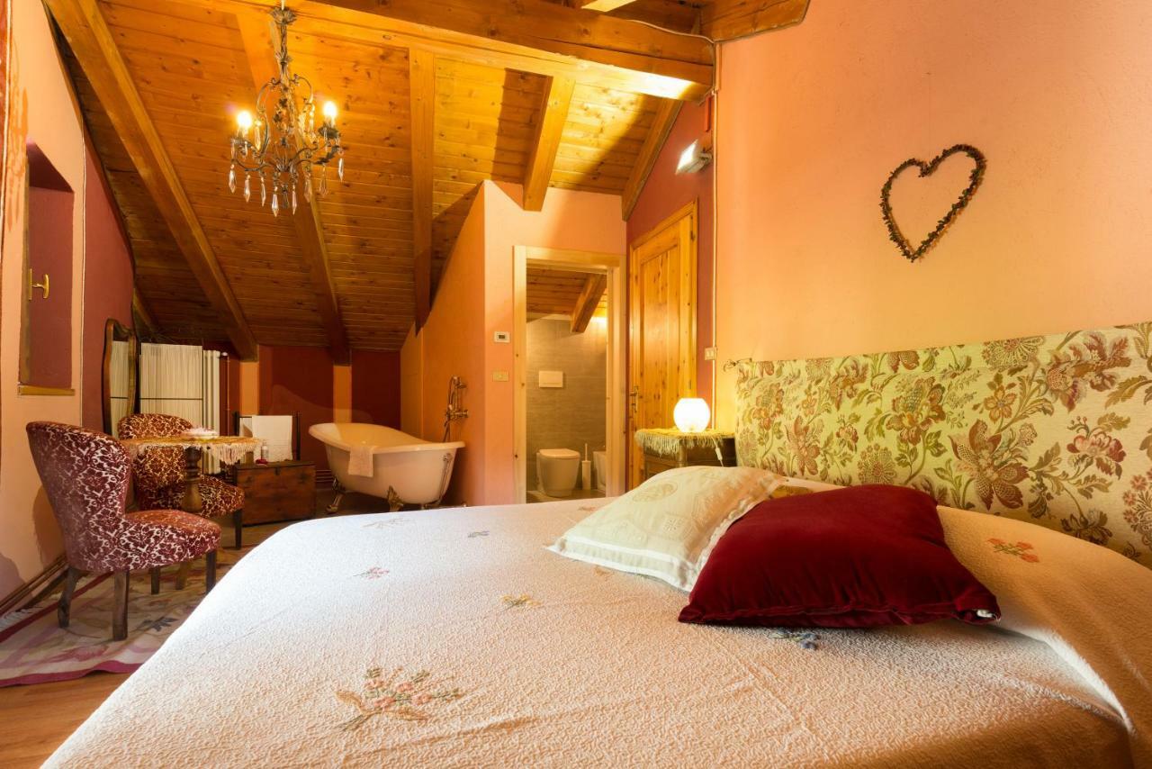 Quart De Lune - Boutique B&B Aosta Kültér fotó