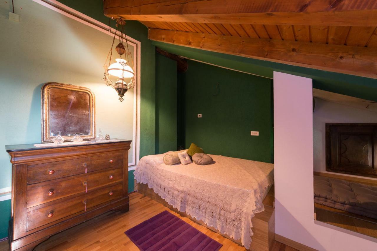 Quart De Lune - Boutique B&B Aosta Kültér fotó